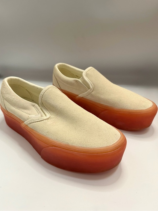 Vans Shoes - Cream Slip-On Platform Sneakers with Orange Gum Sole Size 7.5 Women’s